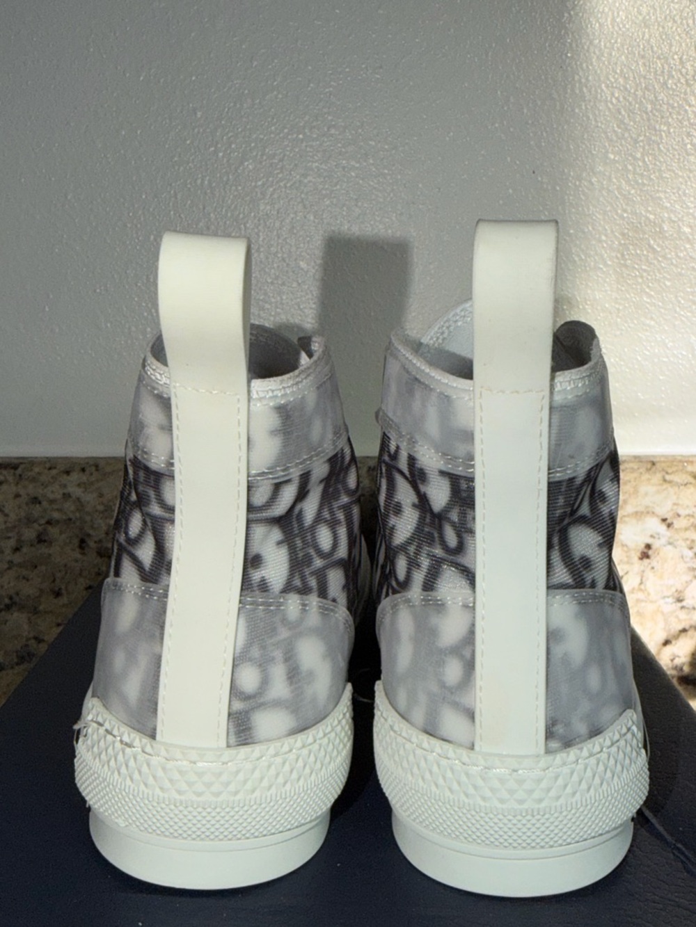 High-Top Sneaker in White/Grey - Picture 3 of 5